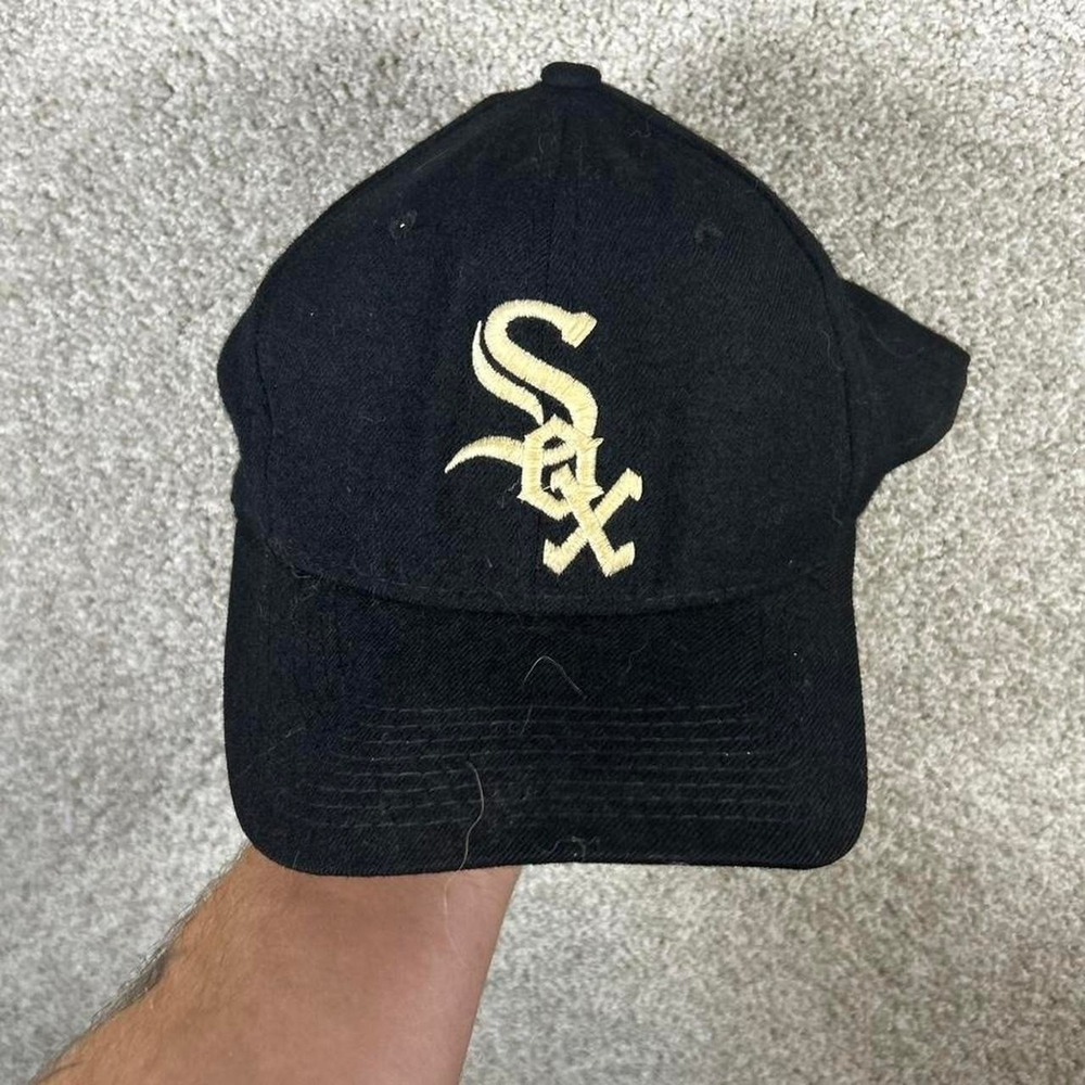 Vintage 90s Chicago White Sox Sports Specialties wool the pro fitted hat cap